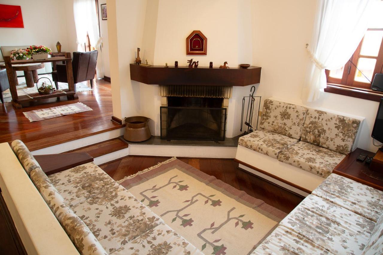 Apartamento Para Temporada No Alto Do Capivari Campos do Jordao Room photo